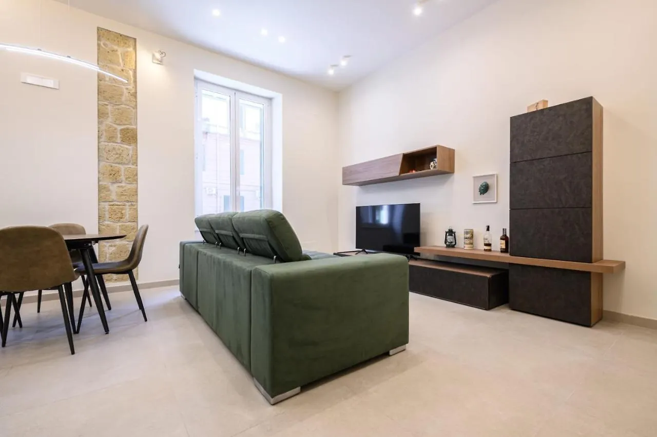 Apartmán Tuff House Neapol 0*,
